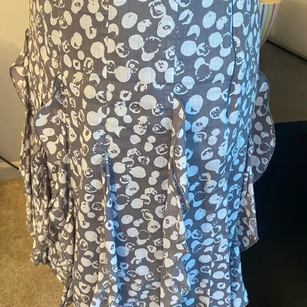 Ready for a fiesta with the ruffles on this skirt!  Get ready to dance 🕺🏽! - Picture 7 of 10